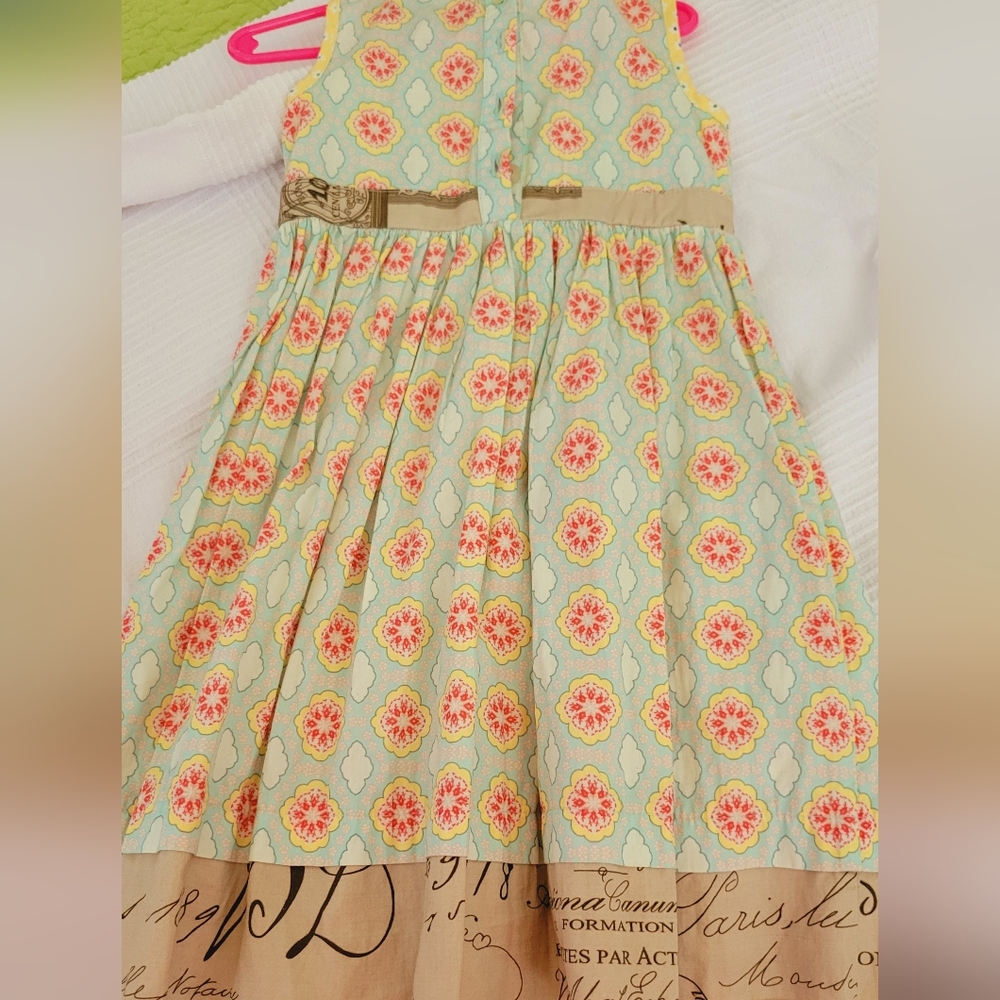 Dress - Picture 2 of 3